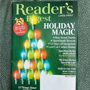 Reader's Digest LRG PRINT Holiday Magic Edition - EUC Dec 2023/Jan 2024 DISNEY